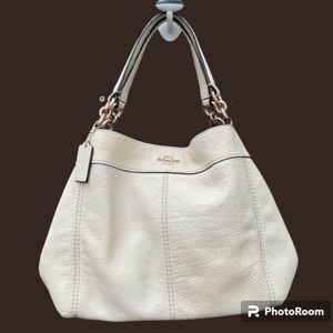 EUC Coach Lexy Shoulder Bag